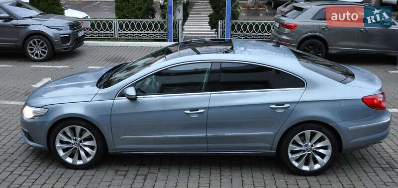 Купе Volkswagen CC / Passat CC 2010 в Одессе
