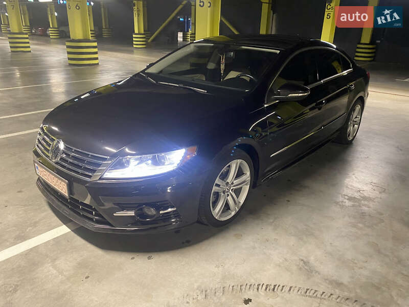 Купе Volkswagen CC / Passat CC 2016 в Киеве