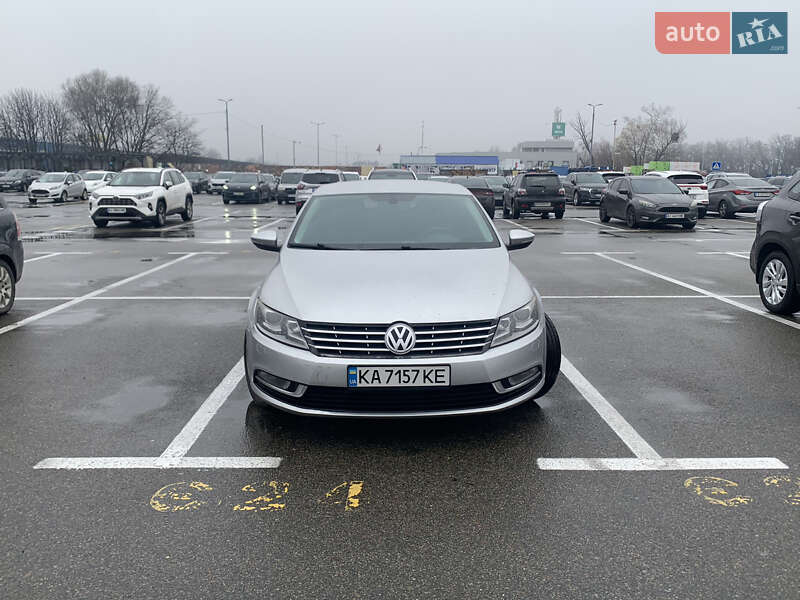 Купе Volkswagen CC / Passat CC 2012 в Киеве