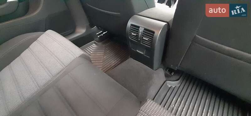 Купе Volkswagen CC / Passat CC 2010 в Чернігові