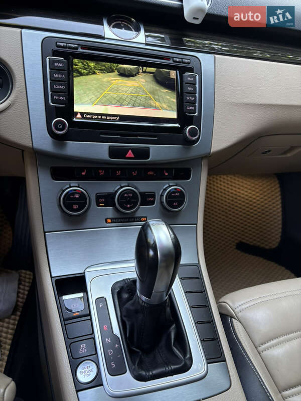 Купе Volkswagen CC / Passat CC 2014 в Києві