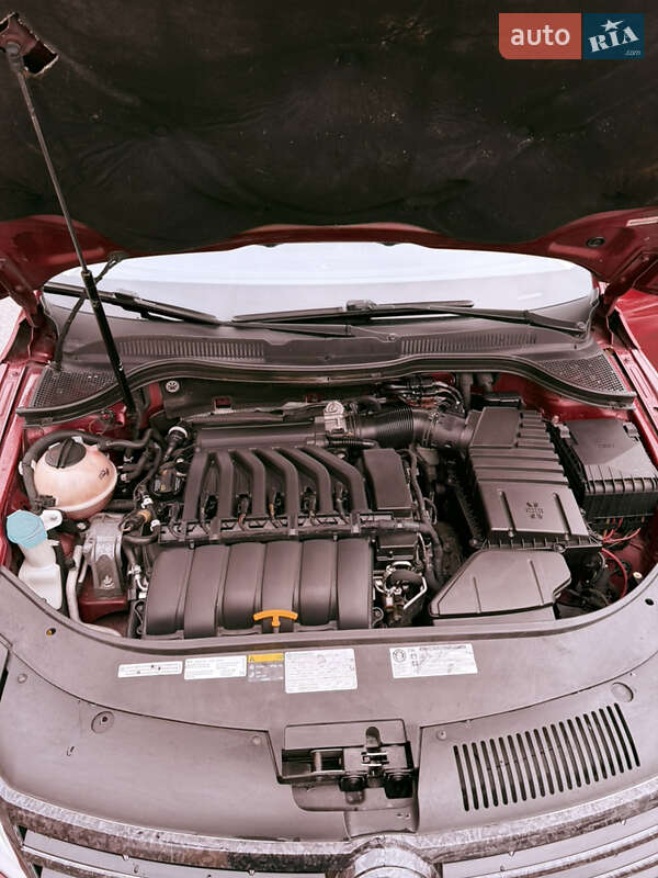 Купе Volkswagen CC / Passat CC 2013 в Киеве