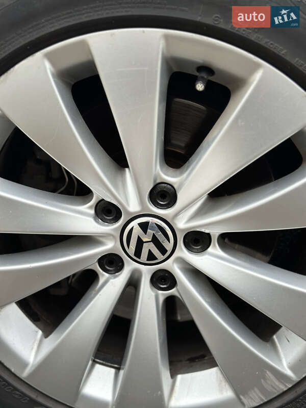 Купе Volkswagen CC / Passat CC 2011 в Каменском