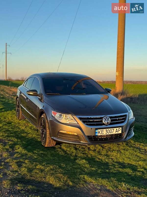Купе Volkswagen CC / Passat CC 2010 в Кривом Роге