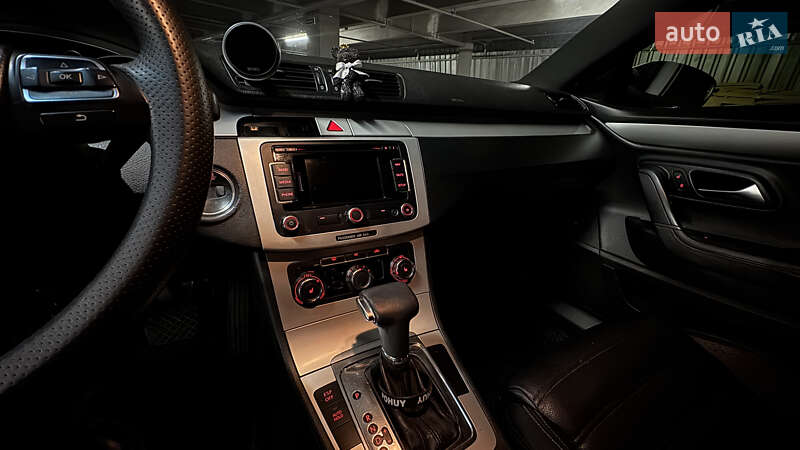 Купе Volkswagen CC / Passat CC 2008 в Виннице