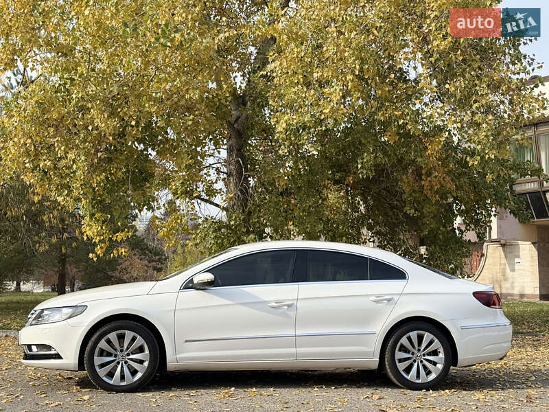 Купе Volkswagen CC / Passat CC 2012 в Днепре