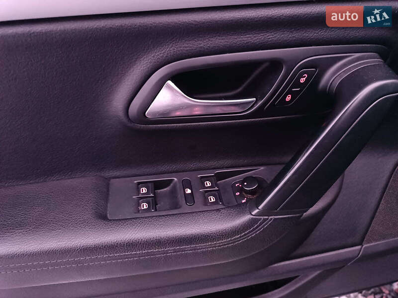 Купе Volkswagen CC / Passat CC 2012 в Львове фото 18 Купе Volkswagen CC / Passat CC 2012 в Львове
