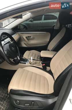 Купе Volkswagen CC / Passat CC 2012 в Николаеве