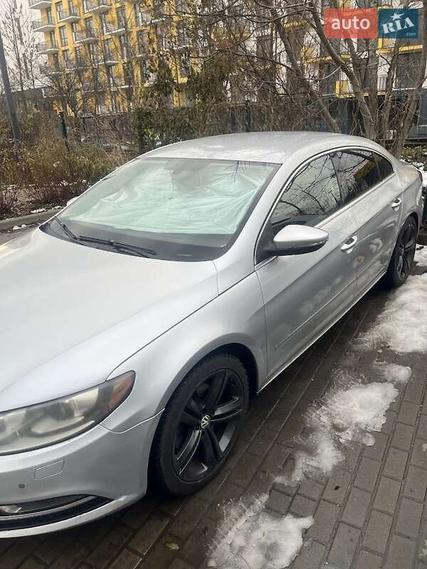 Купе Volkswagen CC / Passat CC 2012 в Львове