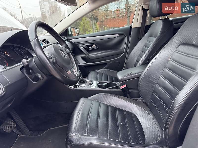 Купе Volkswagen CC / Passat CC 2012 в Запорожье