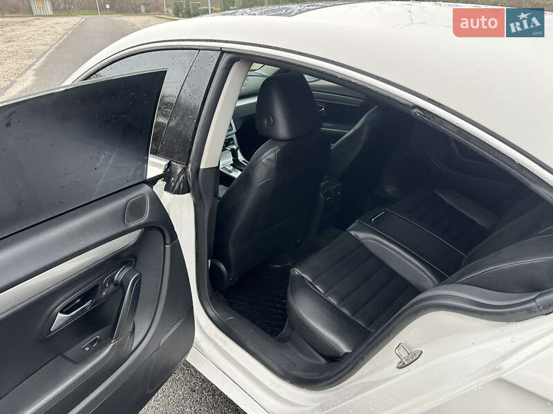 Купе Volkswagen CC / Passat CC 2010 в Днепре