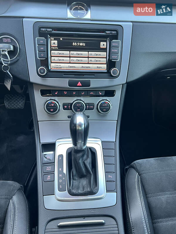 Купе Volkswagen CC / Passat CC 2012 в Житомирі