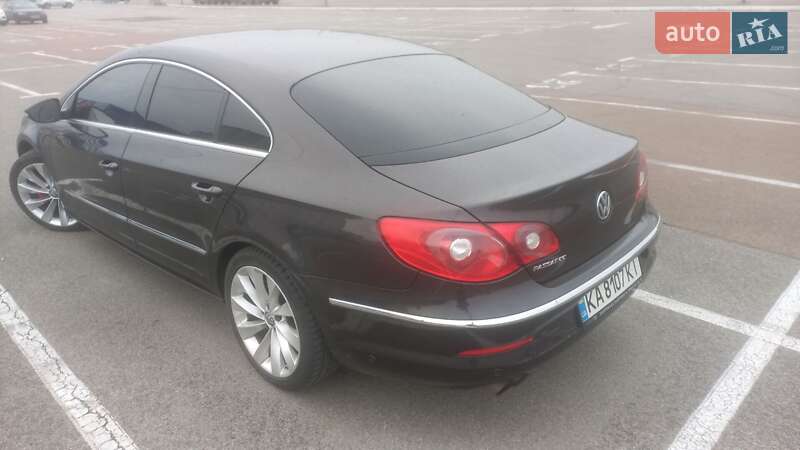 Купе Volkswagen CC / Passat CC 2012 в Киеве
