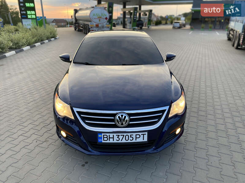 Купе Volkswagen CC / Passat CC 2010 в Хмельницькому