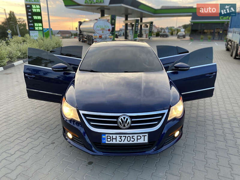 Купе Volkswagen CC / Passat CC 2010 в Хмельницькому