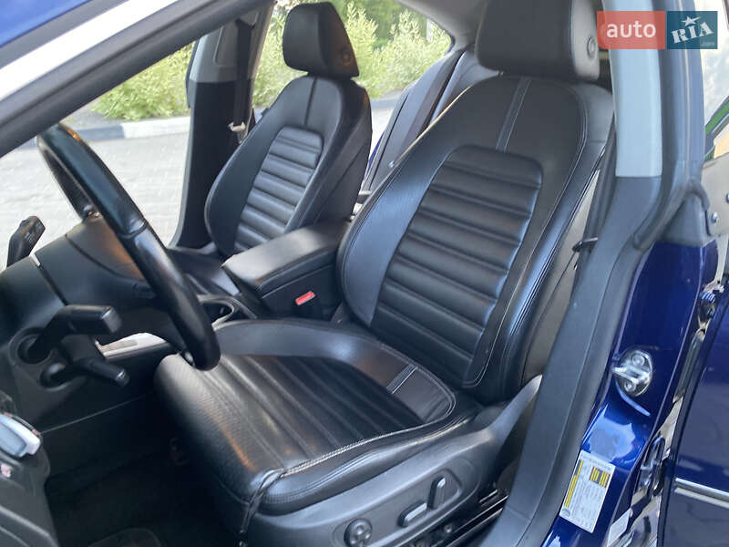 Купе Volkswagen CC / Passat CC 2010 в Хмельницькому