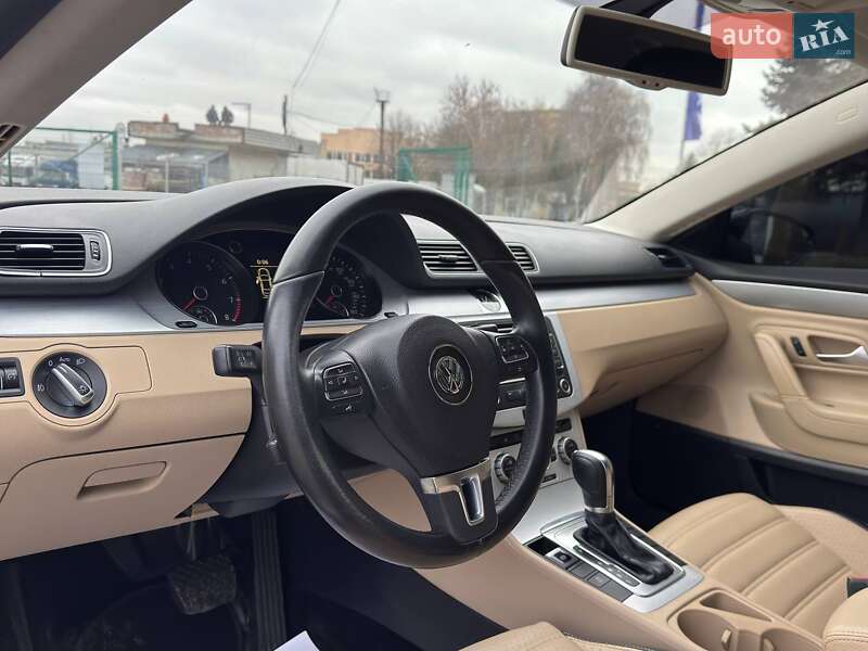 Купе Volkswagen CC / Passat CC 2013 в Львове фото 13 Купе Volkswagen CC / Passat CC 2013 в Львове