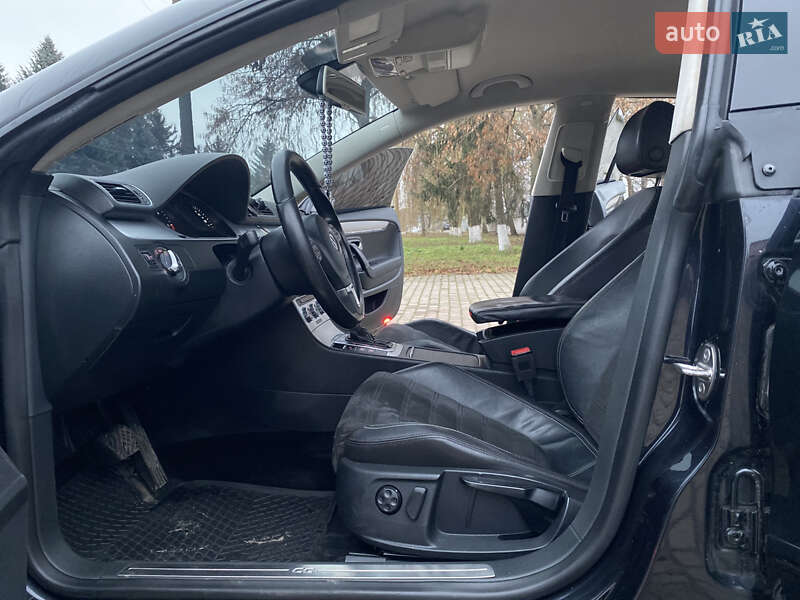 Купе Volkswagen CC / Passat CC 2011 в Хмельницькому