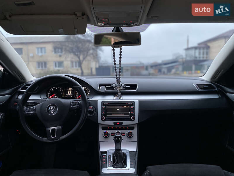 Купе Volkswagen CC / Passat CC 2011 в Хмельницькому