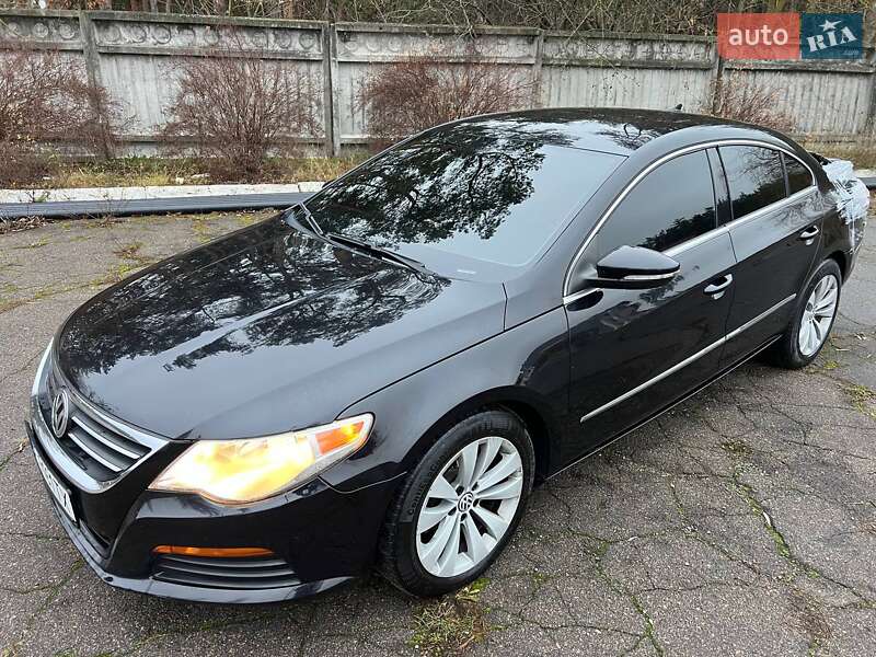 Купе Volkswagen CC / Passat CC 2010 в Киеве