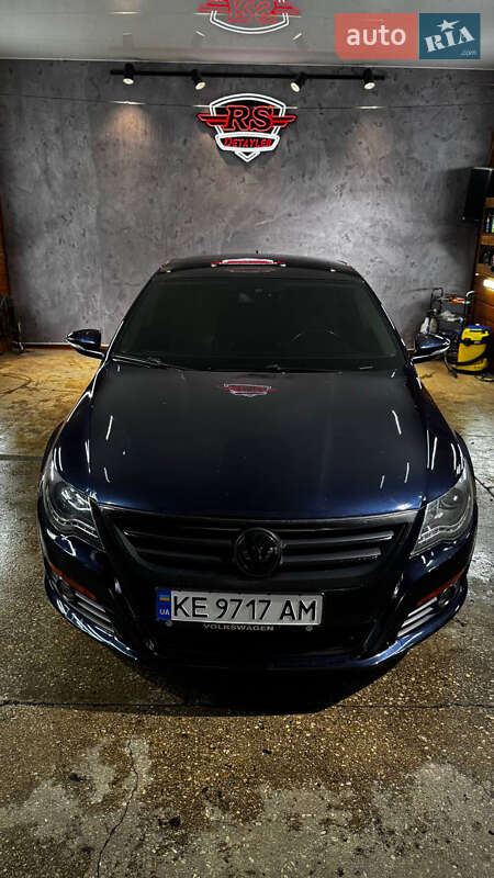 Купе Volkswagen CC / Passat CC 2011 в Дніпрі