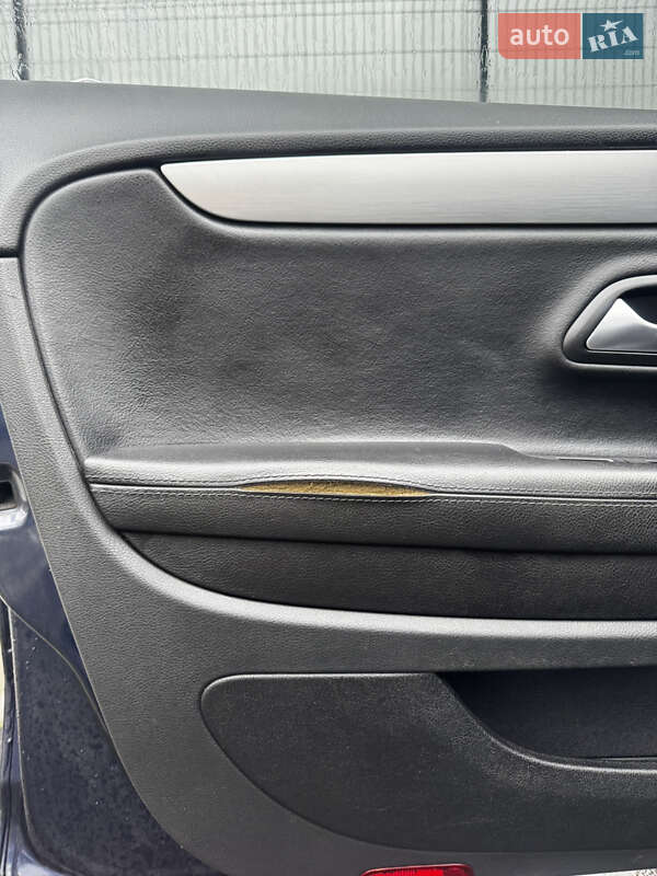 Купе Volkswagen CC / Passat CC 2012 в Києві