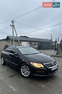 Купе Volkswagen CC / Passat CC 2011 в Львові