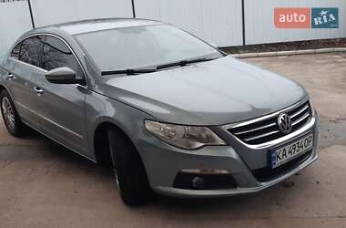 Купе Volkswagen CC / Passat CC 2010 в Чернігові