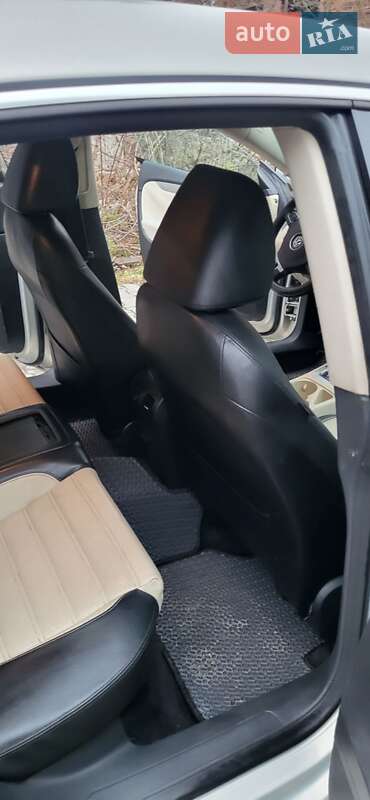 Купе Volkswagen CC / Passat CC 2009 в Коломые