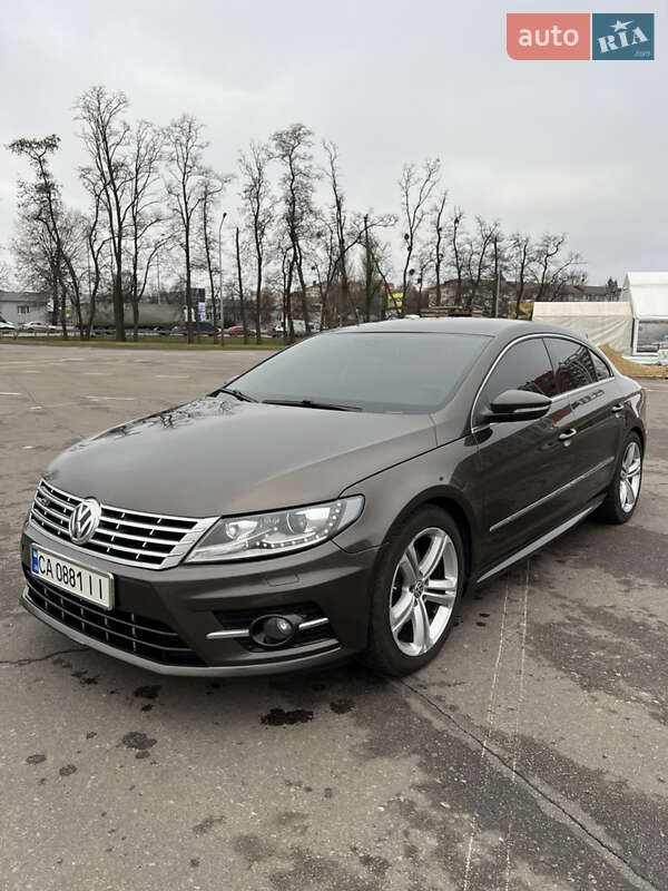 Купе Volkswagen CC / Passat CC 2014 в Киеве