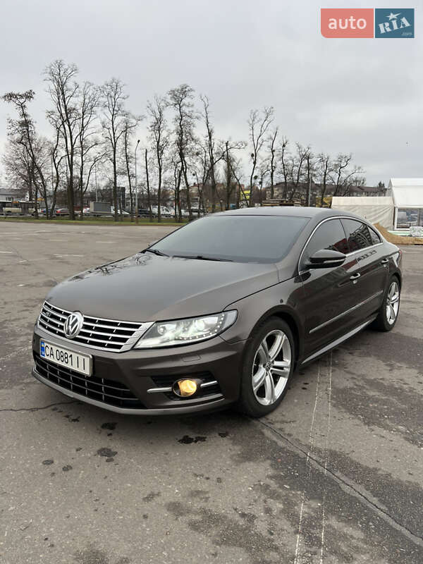 Купе Volkswagen CC / Passat CC 2014 в Киеве