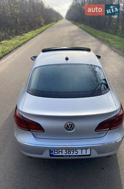 Купе Volkswagen CC / Passat CC 2013 в Арцизе