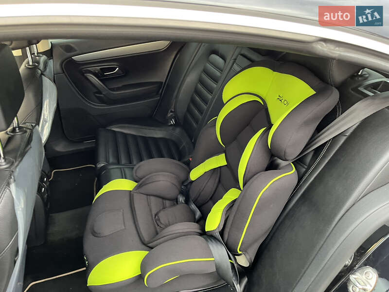 Купе Volkswagen CC / Passat CC 2012 в Полтаве