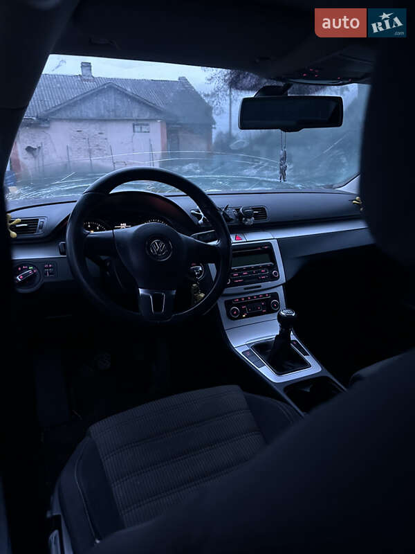 Купе Volkswagen CC / Passat CC 2009 в Львове фото 6 Купе Volkswagen CC / Passat CC 2009 в Львове