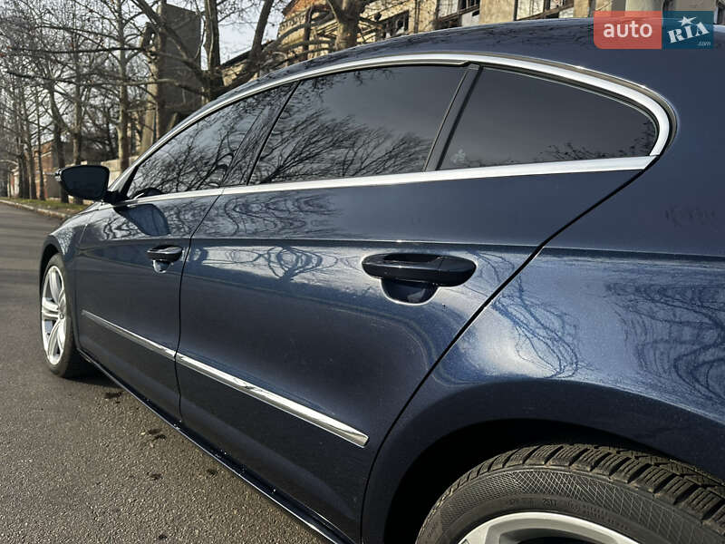 Купе Volkswagen CC / Passat CC 2012 в Николаеве