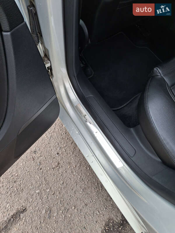 Купе Volkswagen CC / Passat CC 2010 в Первомайську фото 5 Купе Volkswagen CC / Passat CC 2010 в Первомайську