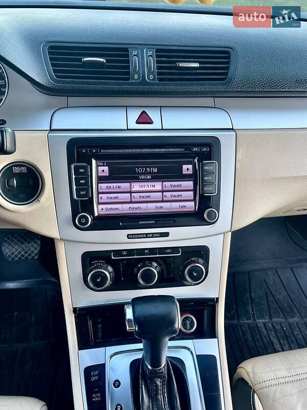 Купе Volkswagen CC / Passat CC 2009 в Болграде