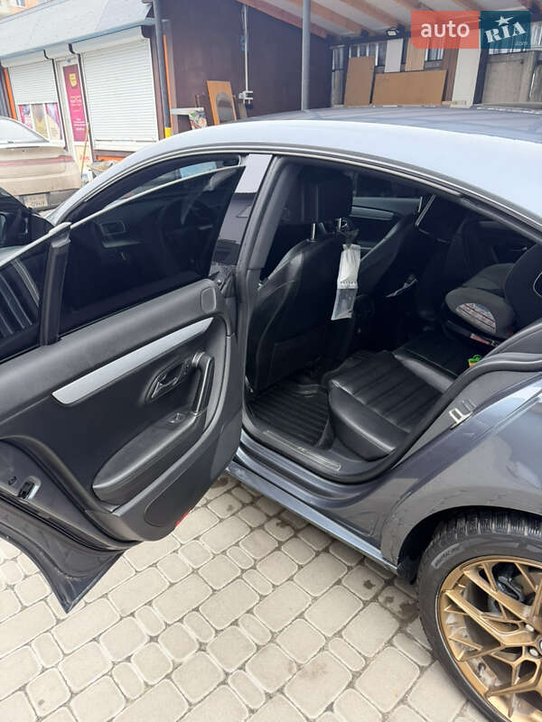 Купе Volkswagen CC / Passat CC 2012 в Белой Церкви