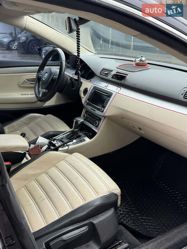 Volkswagen CC / Passat CC 2010