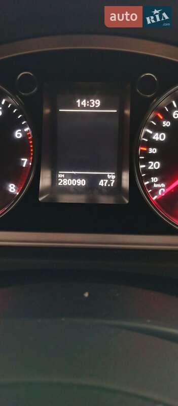 Купе Volkswagen CC / Passat CC 2011 в Дніпрі