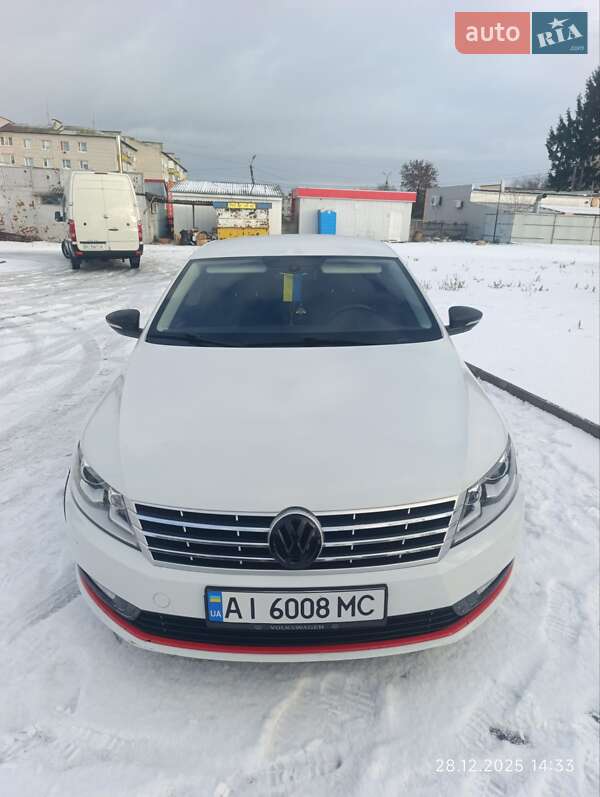 Купе Volkswagen CC / Passat CC 2016 в Киеве