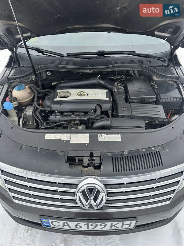 Купе Volkswagen CC / Passat CC 2012 в Чернигове