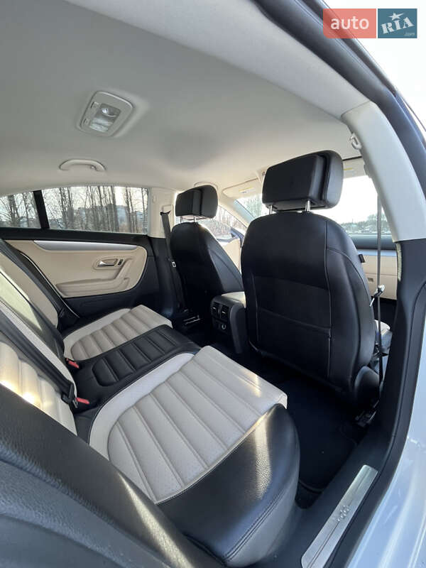 Купе Volkswagen CC / Passat CC 2013 в Кременчуге