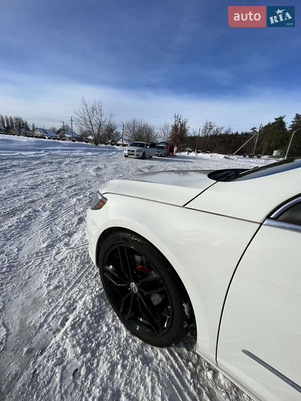 Купе Volkswagen CC / Passat CC 2013 в Кременчуге