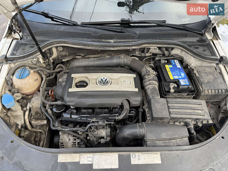 Купе Volkswagen CC / Passat CC 2012 в Луцке