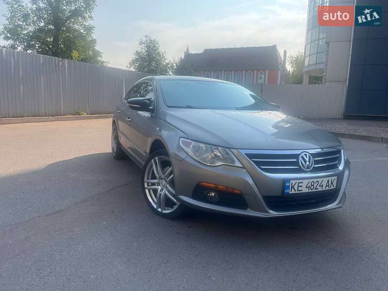 Купе Volkswagen CC / Passat CC 2010 в Кривому Розі