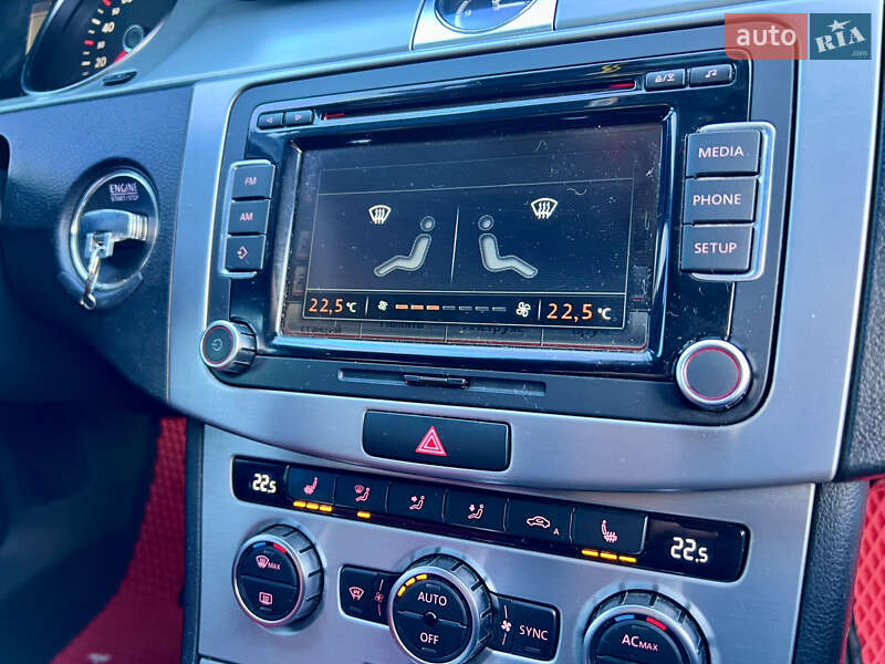 Купе Volkswagen CC / Passat CC 2012 в Тернополі