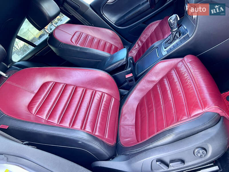 Купе Volkswagen CC / Passat CC 2012 в Тернополі