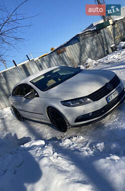 Купе Volkswagen CC / Passat CC 2014 в Києві