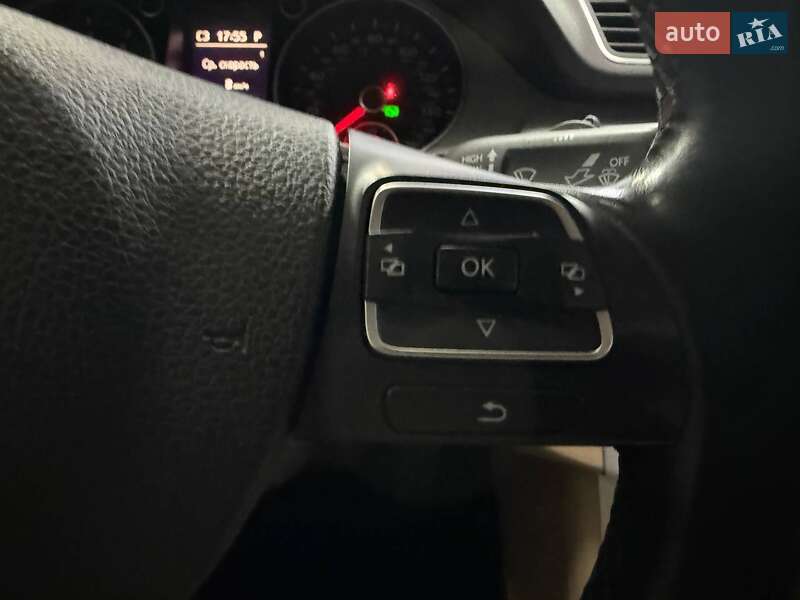 Купе Volkswagen CC / Passat CC 2015 в Киеве